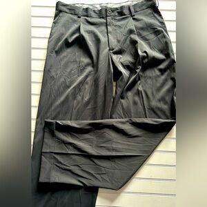 NIKE GOLF men’s size 34x32 black casual relaxed fit pants